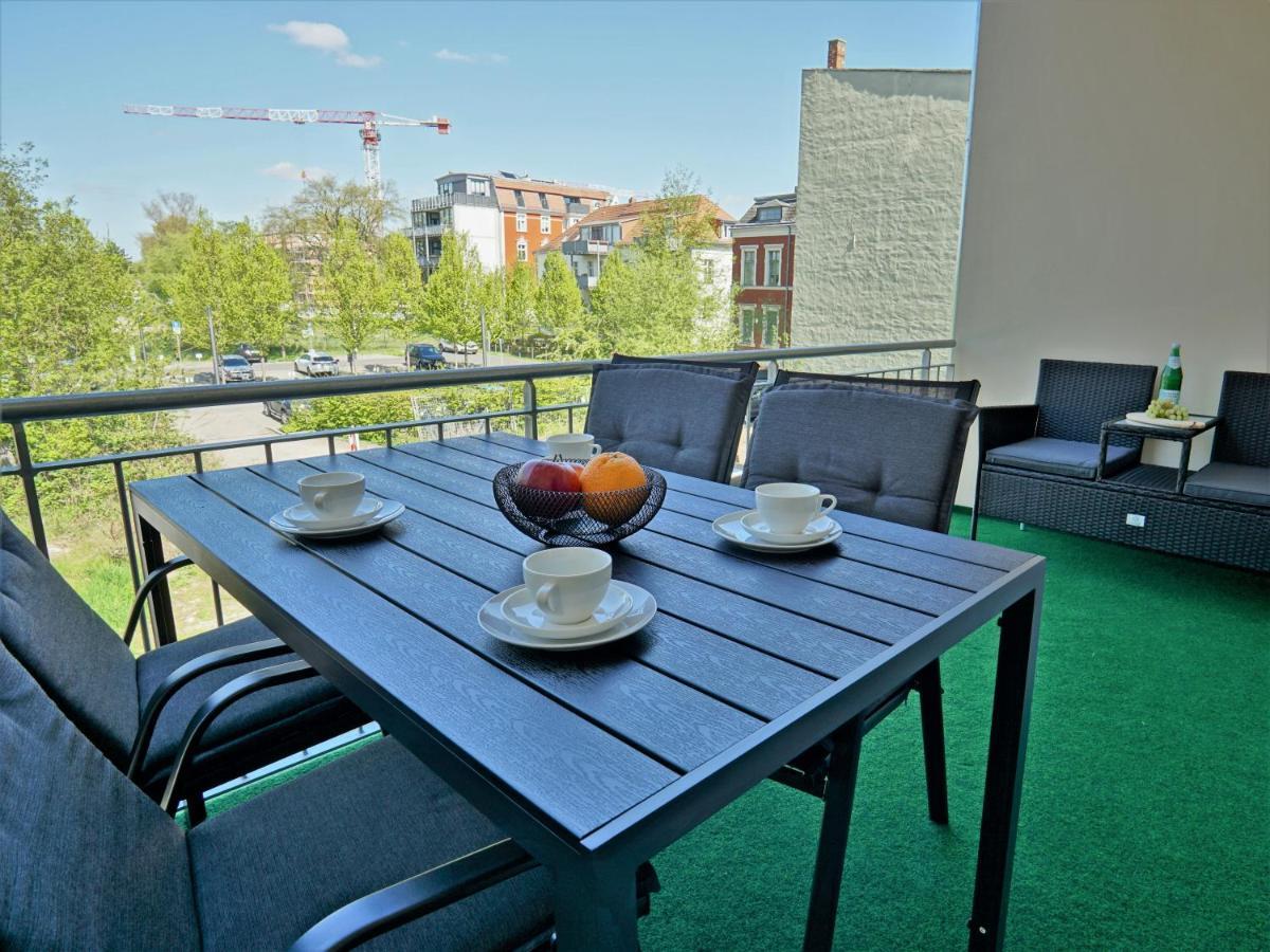 شقة "Hogulu" Brandenburg, Balkon, Neustadt, Kueche, Wassernaehe - Parkplatz Inklusive Brandenburg  المظهر الخارجي الصورة